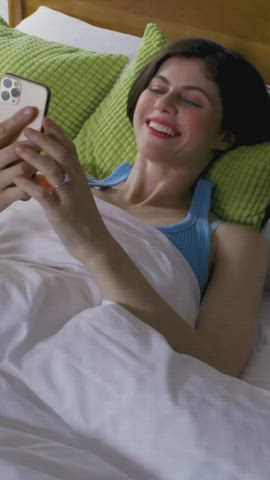 Alexandra Daddario SMOOTHEZ - free porn video