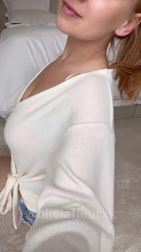 Can I circle my hips on your lap? - free porn video
