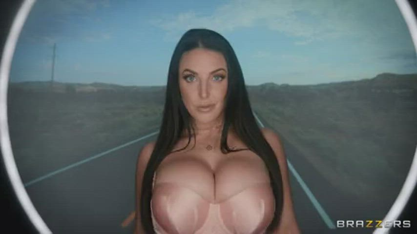 Knows How To Capture Your Attention - free porn video