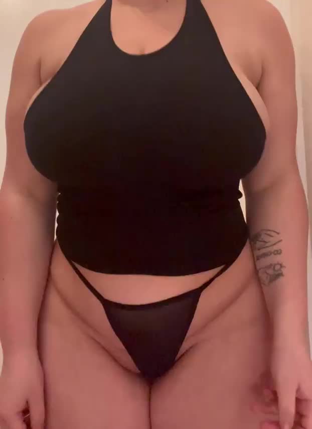 I feel like black is a concealing color - free porn video