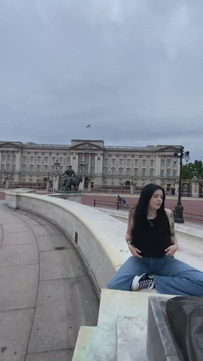 Huge boobs flashing ouside - free porn video