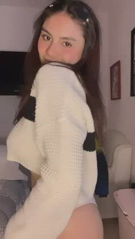 I love when you play with my big naturals - free porn video