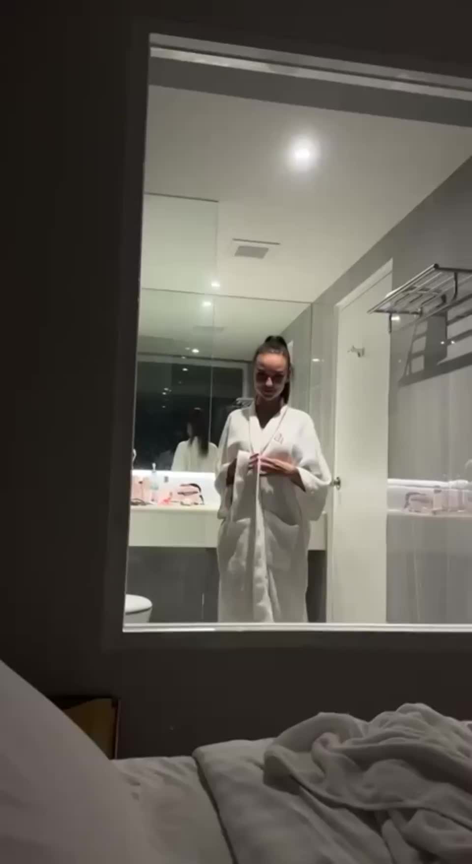 Are you into tiny girls like me?😏 - free porn video